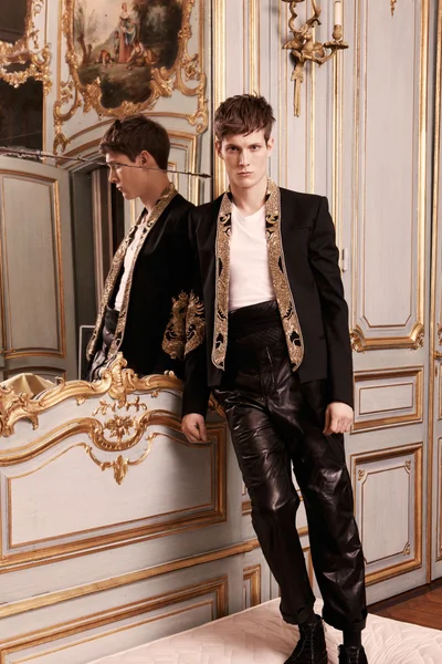 Look 5